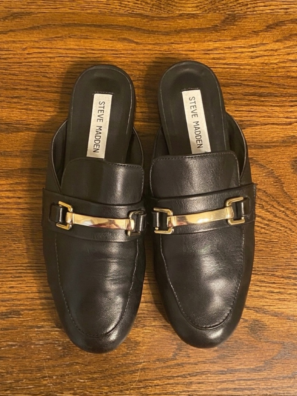 Steve Madden Black Leather Loafer Mules Gold Hardware Slip On Shoes Size 7